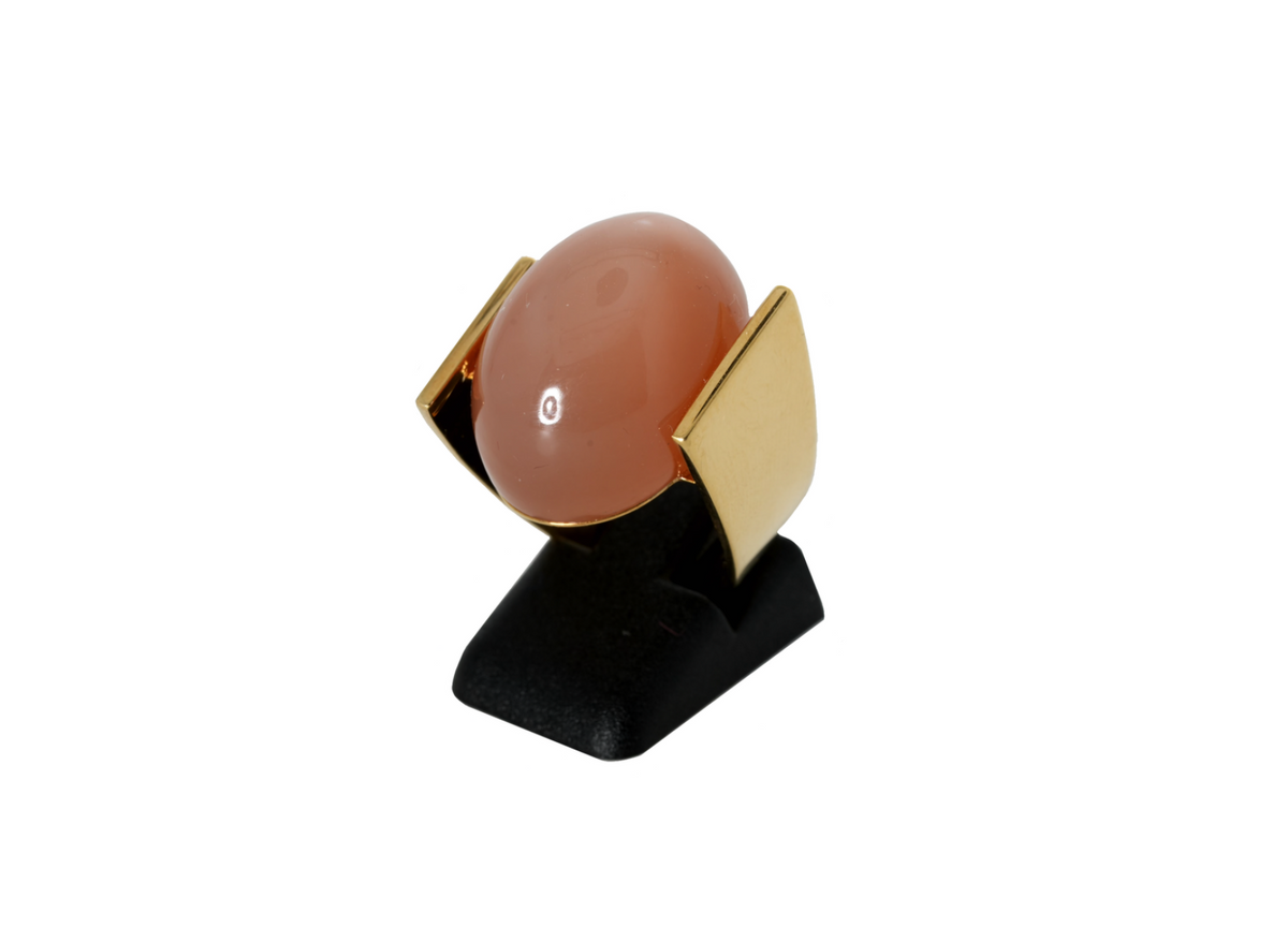 Mondsteinring aus 750er Gelbgold0