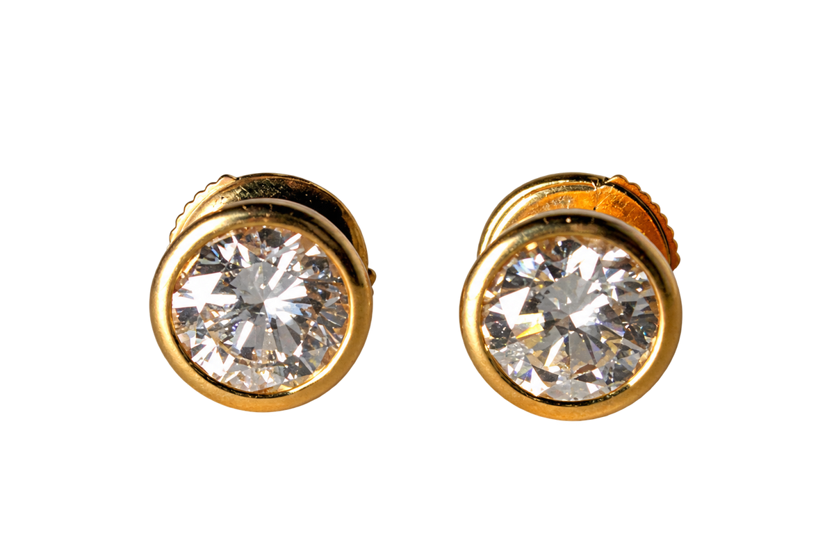 Paar Brillant-Ohrstecker in 18 kt Gold, je 0,80 ct, zusammen 1,60 ct, H/VS – Bild 1 freigestellt