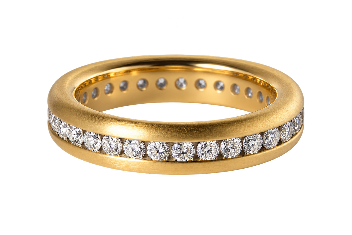 Freigestellter Memoire-Ring, 33 Brillanten, 1,00 ct F/VS