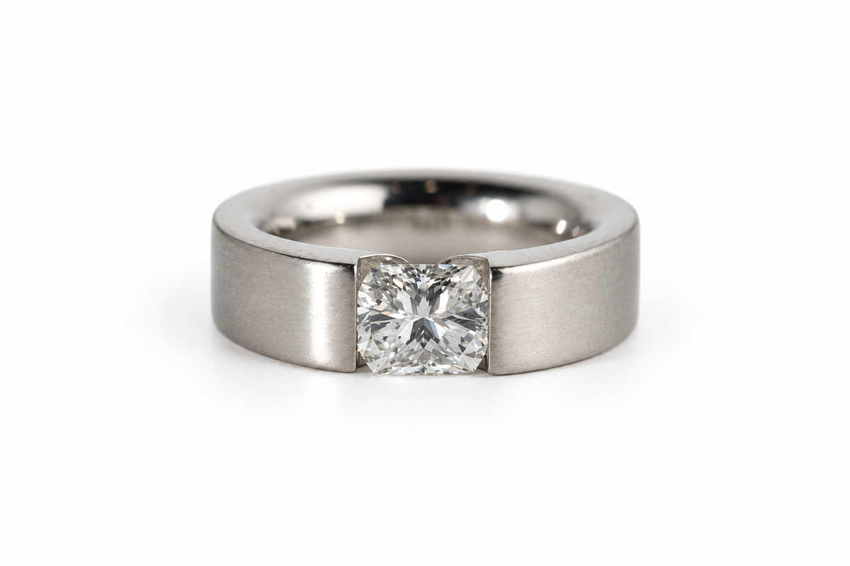 Niessing Platinring mit Phenix-Cut-Diamant 1,48 ct E/VS
