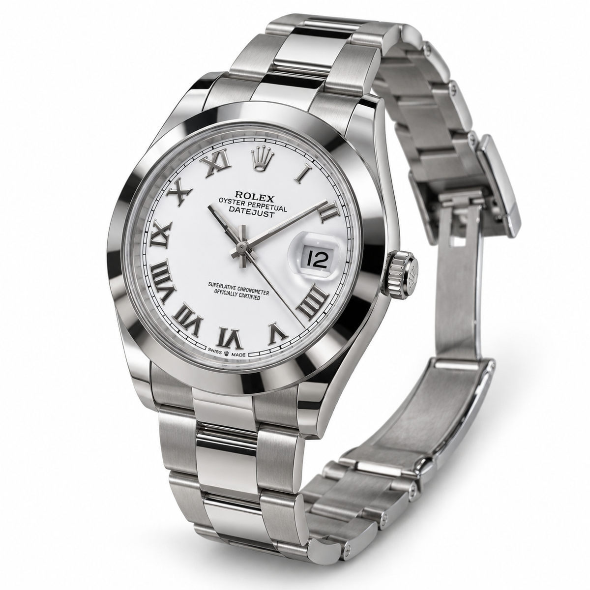 Rolex Datejust, Jahr 2024, weißes römisches Zifferblatt – Schrägansicht auf weißem Hintergrund