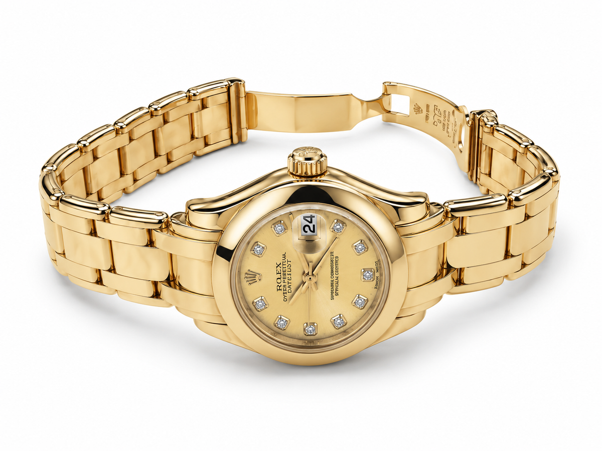 Rolex Pearlmaster von 2002 in 18 Karat Gelbgold – offene Ansicht
